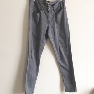 {Eileen Fisher}Gray Size 12 Skinny Ankle Jeans EUC